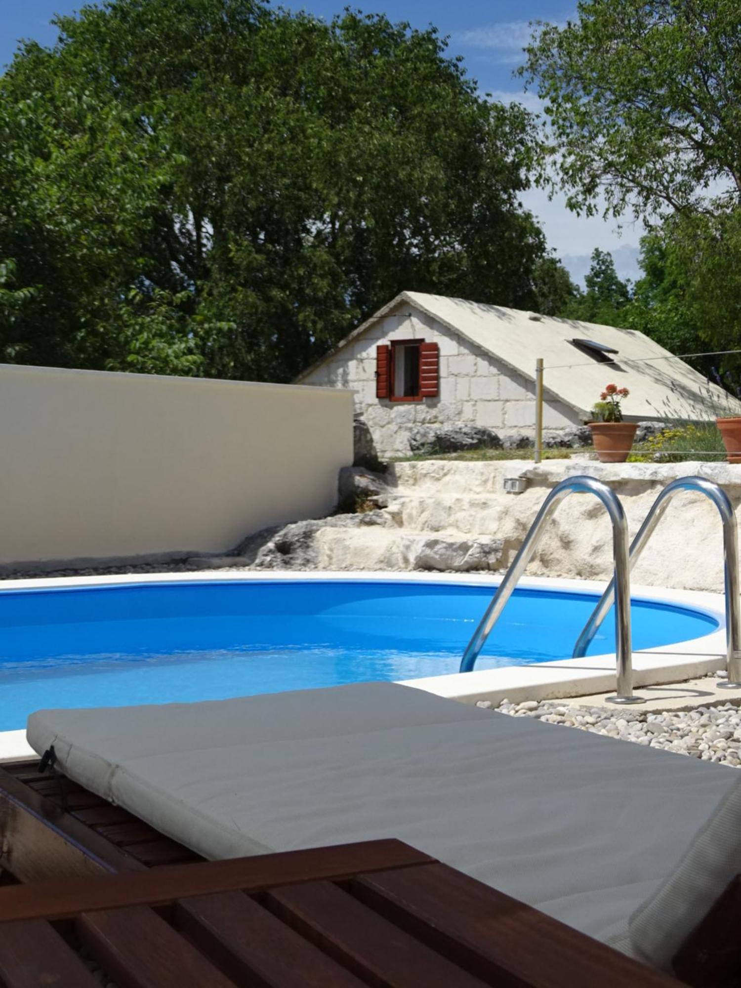 Holiday Home Mimara Korusce Zewnętrze zdjęcie
